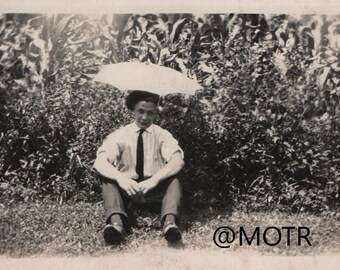 Vernacular Photo "Under the Umbrella" Original Snapshot