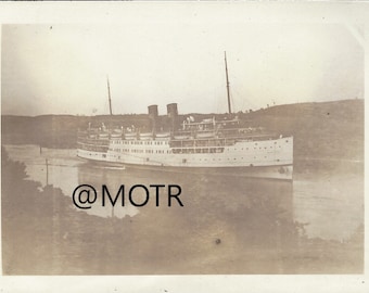 Vernacular Photo S.S. New York Steamship  Original Snapshot Plus Original Negative