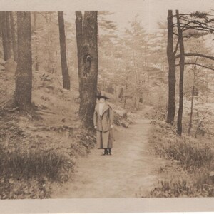 Found Photo &quot;On the Path&quot; Original Vintage Snapshot