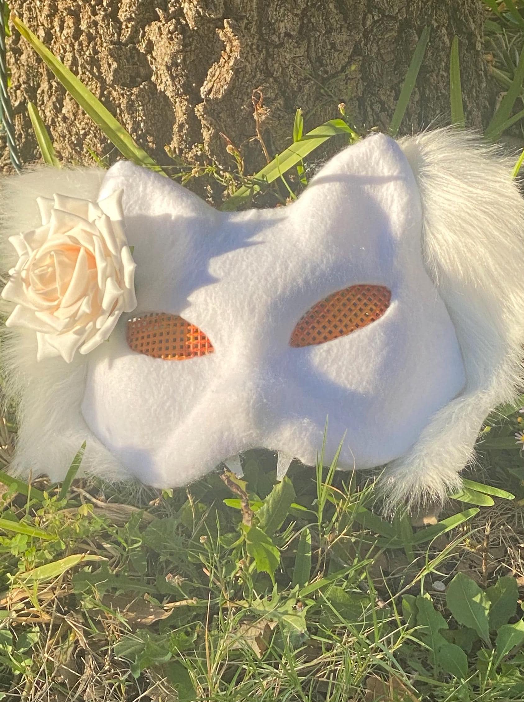 white-cat-mask-it-s-therian-and-a-mask-to-wear-elastic-to-fit-etsy