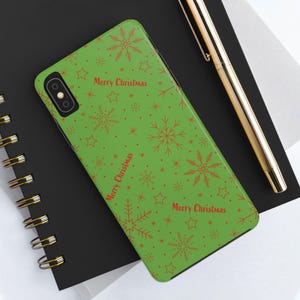 Light Green Christmas Phone Case: Festive Snowflakes & Stars