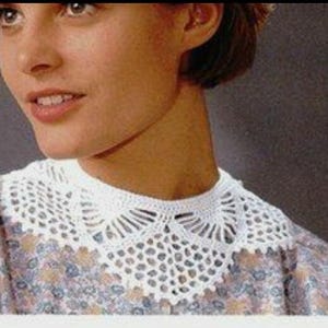 Peter Pan collar, Detachable collar, Faux collar, Vintage style black collar. Gift for her, bib necklace, lace anniversary gift baby collar