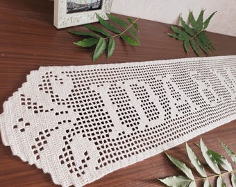 Tapete personalizado con nombre. Banderín de boda con nombre personalizado. Letrero de pared con apellidos de crochet. Regalo de aniversario. Regalo de cumpleaños. Regalo de reliquia tejida.
