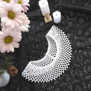 RBG dissent collar. Ruth Bader Ginsburg crochet collar necklace, Detachable collar Lace bib necklace, Gift for her / gift for judge
