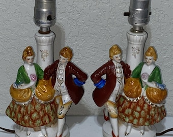 VTG 2er Set Made In Occupied Japan Porzellan Lampen Figuren Paare Arbeit LESEN