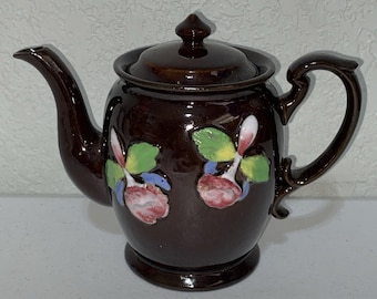 Tetera vintage fabricada en el Japón ocupado, pintada a mano en color marrón con diseño floral en 3D, 5 pulgadas.