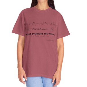 Motivierendes biblisches Zitat Johannes 16:33 Unisex T-Shirt
