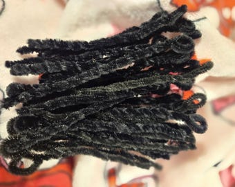 Black pipe curlers