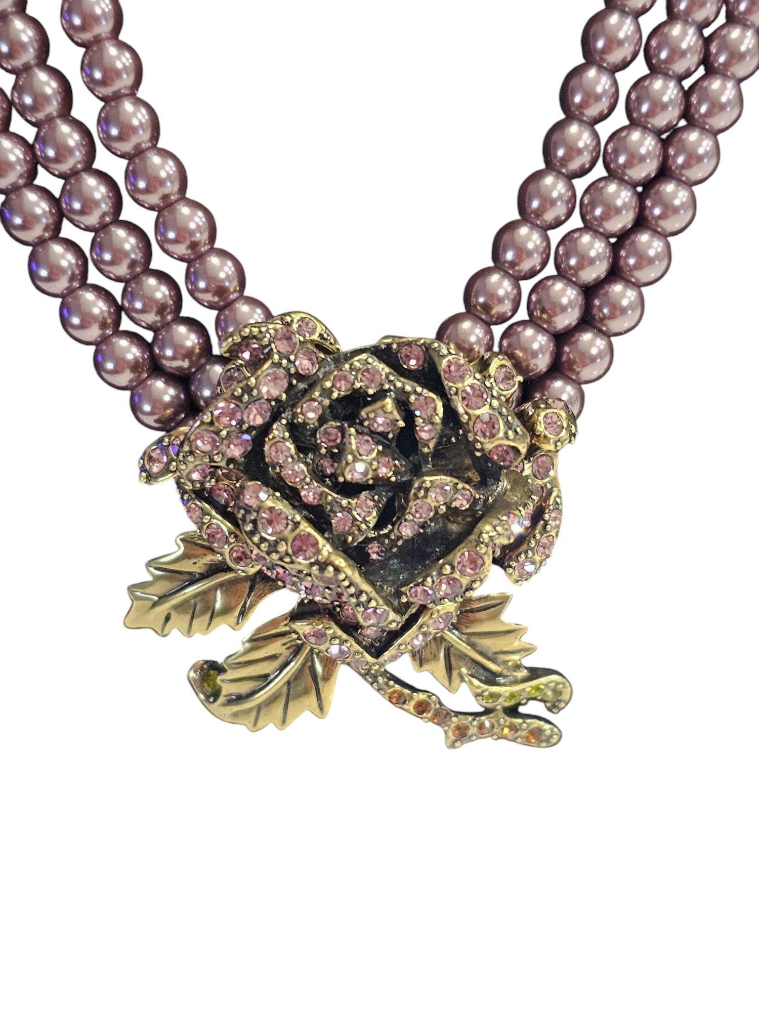 Collier Heidi Daus à 3 rangs de fausses perles et cristaux violets épanouis avec boîte - France