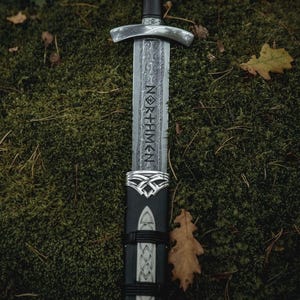 Hand Forged Damascus Steel Viking Sword with Leather Scabbard