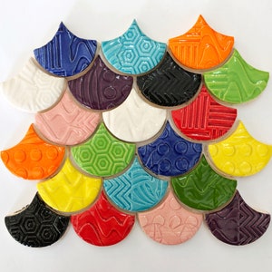 SCALLOP MOSAIC Tiles - 1&quot;