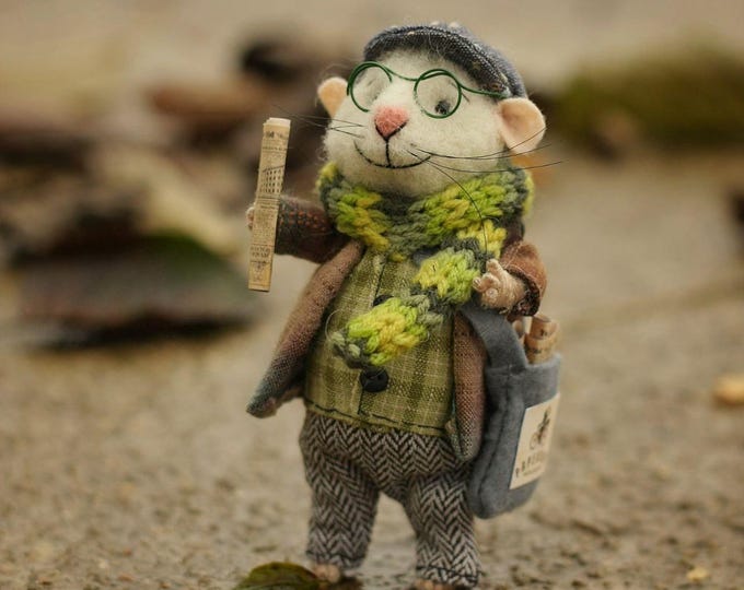 Needle Felted Mouse, Postman Mouse, Paperboy Mouse in Vintage Style ...