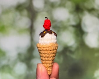 Ice cream Crochet| Pretend Food| Unique Gift| Crochet Keychain|Crochet Decoration| Dessert Crochet Gift