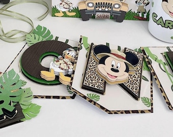 Mickey Mouse Safari High Chair Banner. High Chair Banner. Mickey Mouse Safari Birthday Party Decoration. Mickey and Friends Safari.