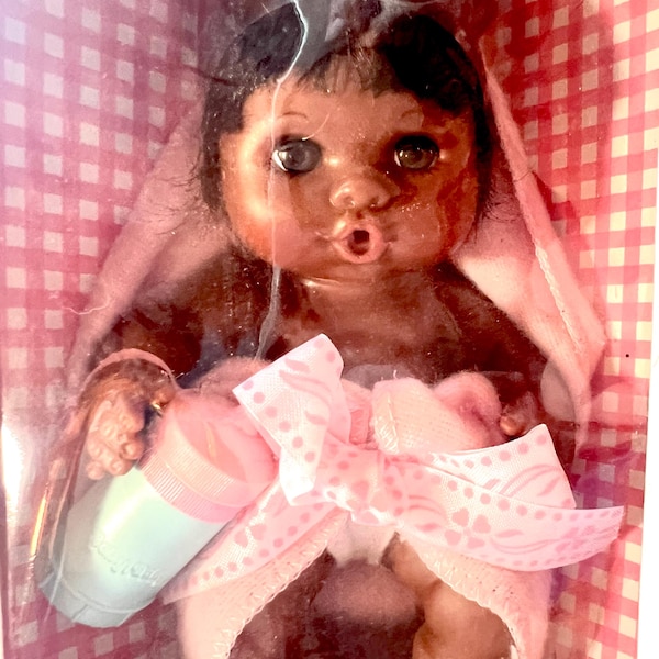 1976 Ideal Toy Company "Baby, Baby: A Handful of Love" Doll