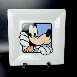 Disney Goofy Square Plate