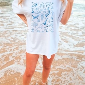 Retro Ocean Animals Shirt| Y2K Ocean Shirt| Ocean Wildlife Graphic Tee| Retro Sealife Graphic Shirt| Vintage Sea Animals 90s Shirt|Adult Tee