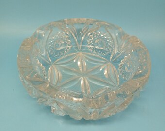 Lead Crystal Glass Ashtray 5 Inches Heavy Ashtray          FD