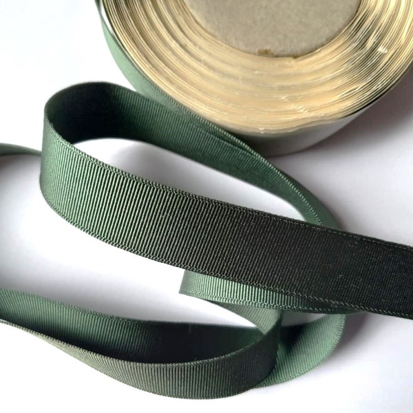 millésime années 1930-40's French Silk Grosgrain Ribbon Milliners Stock 5/8 pouces Spruce Green