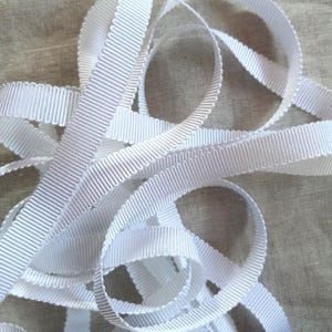 Vintage jaren 1930-40's Franse zijde Petersham grosgrain lint 3/8 inch wit