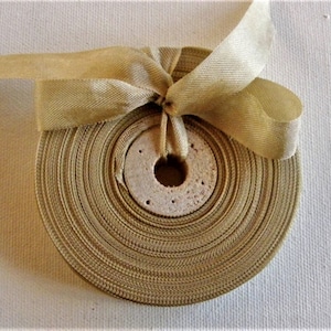 Vintage Frans geweven lint jaren 30/40 - voorraad hoedenmakers - 5/8 inch beige