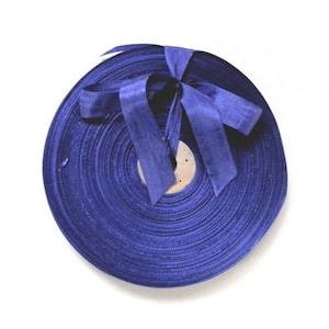 Ruban tissé français vintage des années 30 et 40 - Stock de modistes - 5/8 pouces bleu royal