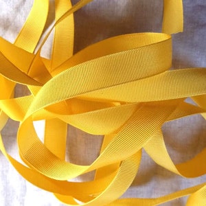 Nastro grosgrain francese vintage degli anni '30 -'40 da 5/8 pollici giallo sole brillante