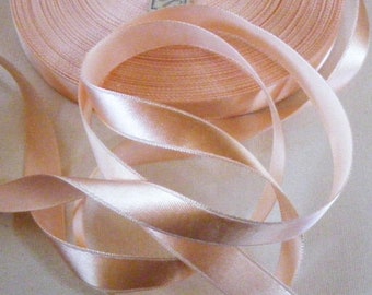 Vintage 1930's French Crepe Satin 1/2 inch Soft Peach