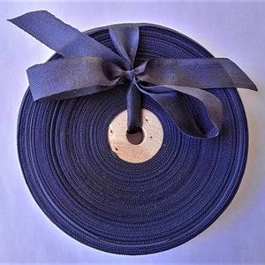 Ruban tissé français vintage des années 30 et 40 - Crosse modistes - 5/8 pouces de profondeur bleu saphir