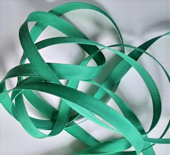 Green Grass Style 3/8 Inch x 100 Yards Grosgrain Ribbon 