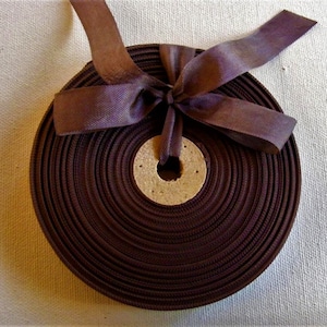 Vintage Frans geweven lint uit de jaren 30 en 40 - voorraad hoedenmakers - 5/8 inch omberbruin