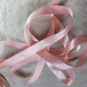 Ruban de satin vintage des années 30-40, français vieilli 11/16 pouces pétale rose