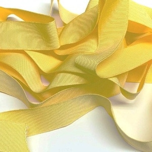 Vintage 1930's-40's SETA Nastro Grosgrain Francese 1 3/16 di pollice Giallo