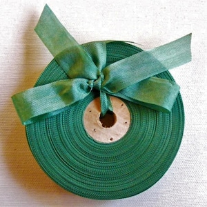 Vintage 1930's-40's French Woven Ribbon Milliners Stock 5/8 inch Grass Green image 1