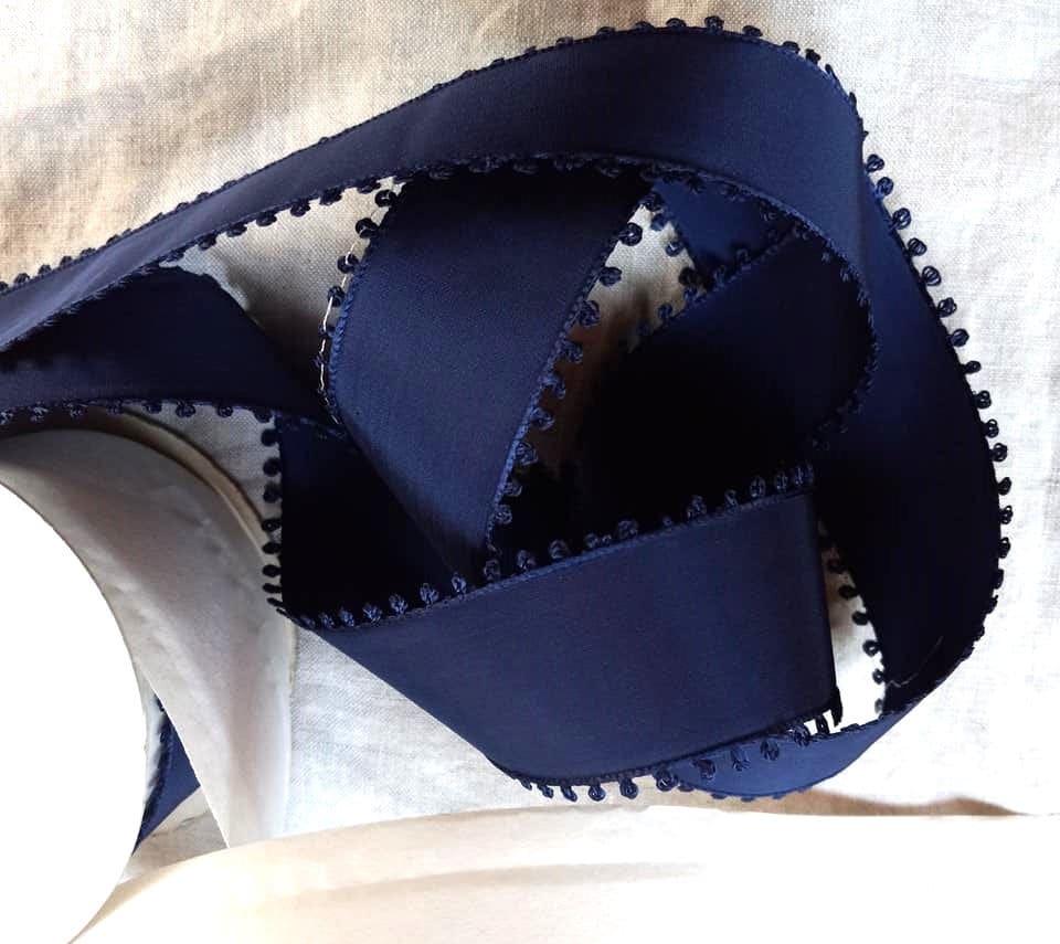 CHACOTT - 美品スティナtype L long ribbon/off white×navy Clubs Chacott Hi-Grip-II 41/45 cm FIG col. Saxe Blue Art