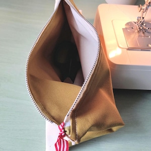 Zipper pouch, curry & natural canvas, 20cm