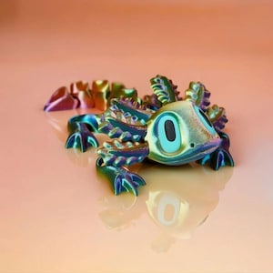 Articulated Axolotl Desk Buddy – 3D Printed Fidget Toy | Colorful Fantasy Creature | Posable Gift for All Ages