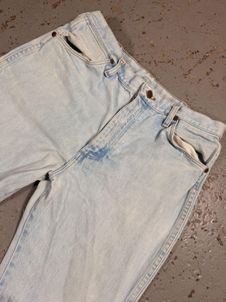 Vintage Wrangler Light wash Denim Jeans image 9