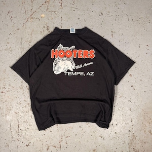 Vintage Hooters Tempe Arizona Tee