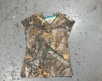 Realtree camo short sleeve shirt