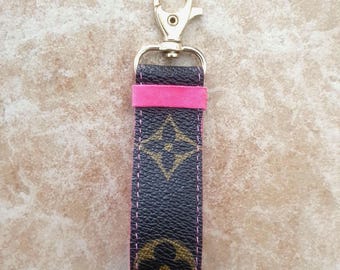 Elegant Keychain, Unique Keychain, Luxury Leather Keychain, Brown Keychain, Luxury Keychain, Bag Charm