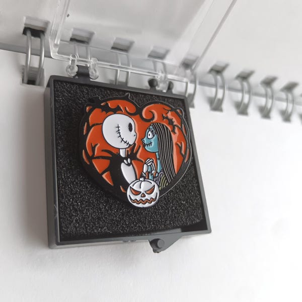 Nightmare before christmas enamel pin badge brooch