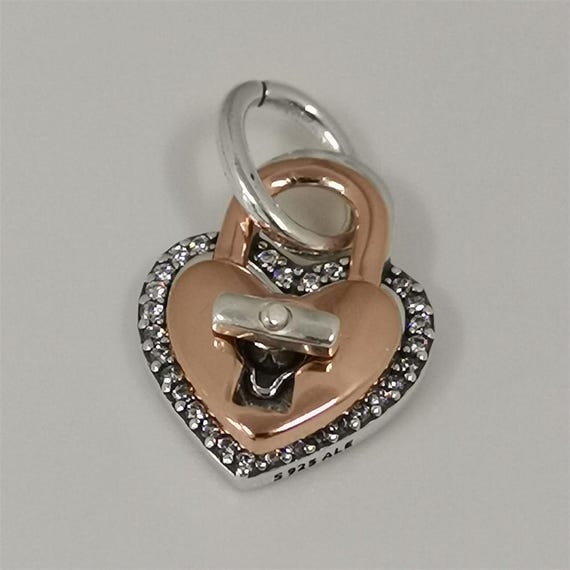 Pendentif double cadenas coeur torsadé Pandora bicolore France