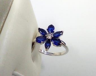 Pandora Sparkling Herbarium Cluster Silver  Ring
