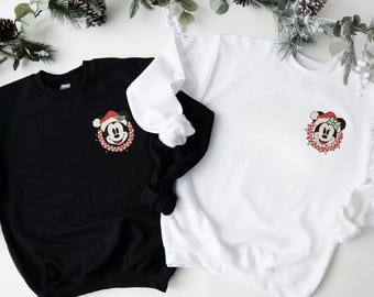Sudadera navideña familiar de bolsillo de Disney vintage, camiseta navideña para parejas, camiseta navideña de Mickey y Minnie, camiseta con luces navideñas