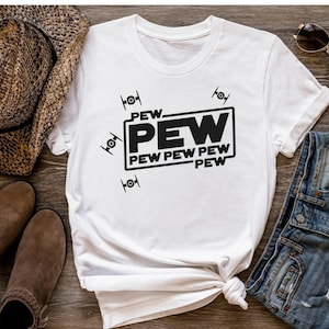 Pew Pew Pew Star Wars Disney Shirt, Disneyland Sweatshirt, Disney Familienurlaub T-Shirt, Mickey Minnie T-Shirt, Magic Kingdom Shirt, Epcot T-Shirt