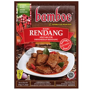 Könnte beinhalten: Eine braune rechteckige Packung Bamboe Rendang Gewürzmischung für indonesisches Rindfleisch. Die Vorderseite zeigt den Text Rendang, einen weißen Teller mit gekochtem Fleisch, roten Chilischoten und Schalotten. Nettogewicht 35g für 4 Portionen.