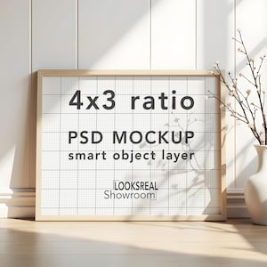 Mockup landschapsmuurkunst van 4 x 3 | Slim Photoshop-object PSD | Hulplijnen voor bijsnijden | Horizontale houten lijst | Sjabloon lichte cottagecore-boerderij