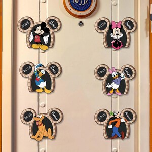 Personalized Disney Porthole Magnet, Disney Cruise Line Magnet, Mickey and Friend Magnet, Cruise Stateroom Door, Family Cruise Ship Magnet