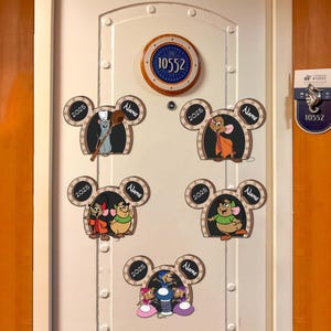 Personalized Disney Mouse Porthole Magnet, Disney Cruise Line Magnet, Disney Mice Family Cruise Stateroom Door, Disney Cruise Door Magnet